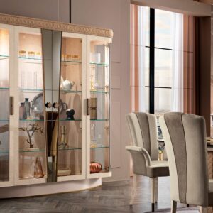 Гостиная с витриной Madame Royale Mobilpiu Luxury